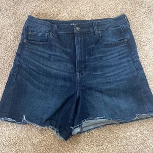 American Eagle Curvy Super Hi-Rise Shorts